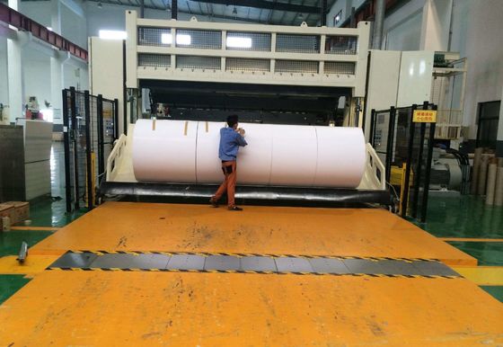 máquina de reciclaje de papel inútil de la cultura 50T/D A4 de 2800m m